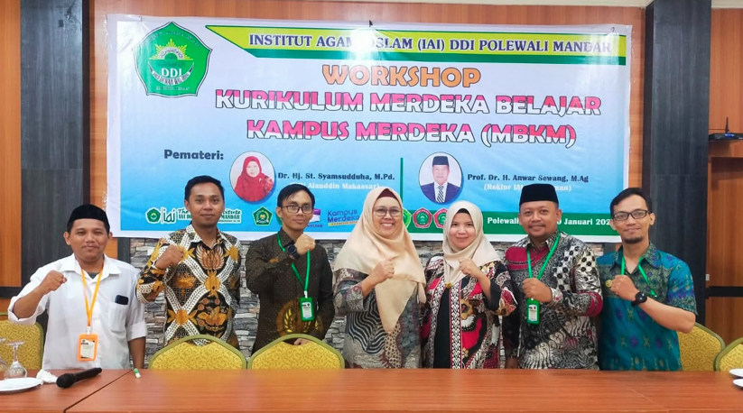 Dosen dan staf KPI mengikuti workshop kurikulum MBKM